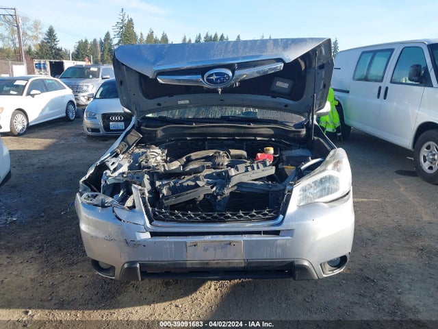 Subaru Forester 2.5i Touring 2015 JF2SJAWC6FH499461 Image 12