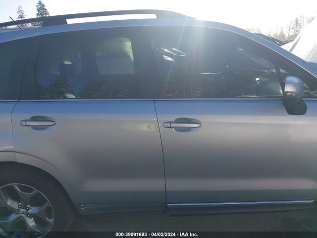 Subaru Forester 2.5i Touring 2015 JF2SJAWC6FH499461 Image 13
