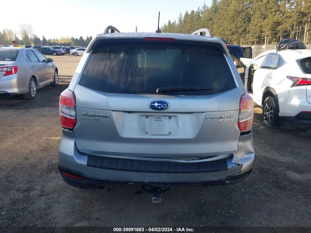 Subaru Forester 2.5i Touring 2015 JF2SJAWC6FH499461 Image 16