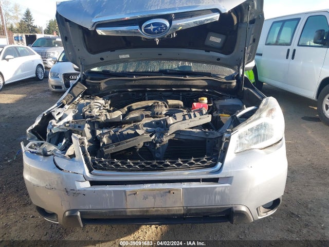 Subaru Forester 2.5i Touring 2015 JF2SJAWC6FH499461 Image 6