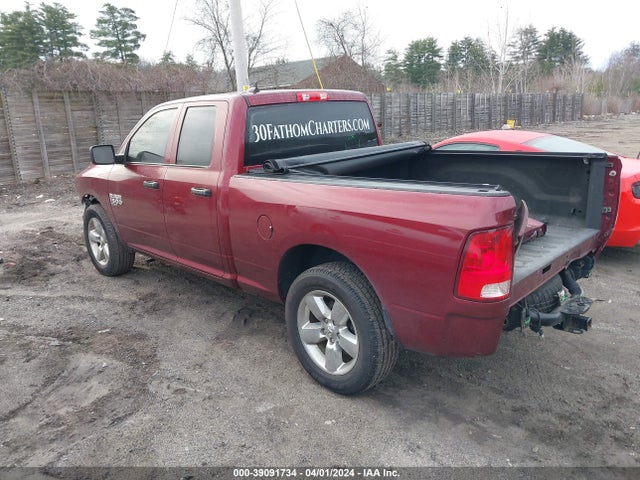 1C6RR7FG1KS617836 RAM 1500 Classic Express Quad Cab 4x4 6'4 Box