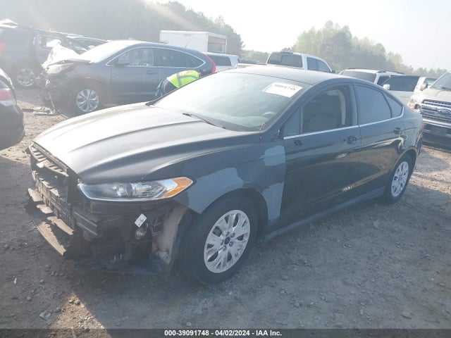 Ford FUSION S 2014 1FA6P0G79E5357363 Image 2