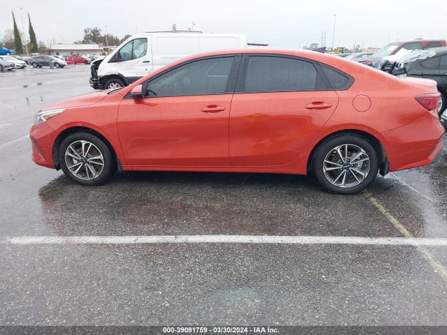 KIA Forte Lxs 2023 3KPF24AD7PE597937 Image 14