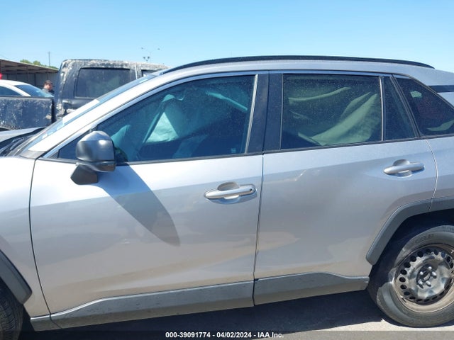 Toyota RAV4 LE 2020 2T3H1RFV1LC046395 Image 14