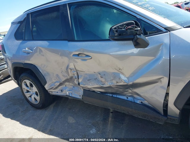 Toyota RAV4 LE 2020 2T3H1RFV1LC046395 Image 6
