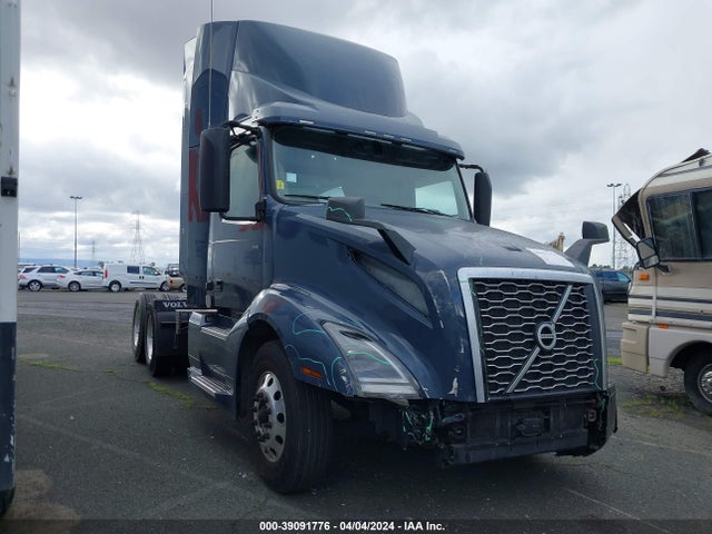 Volvo VNL 2022 4V4NC9UG6NN312220 Image 11