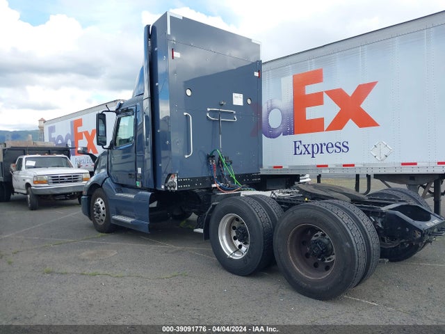 Volvo VNL 2022 4V4NC9UG6NN312220 Image 13