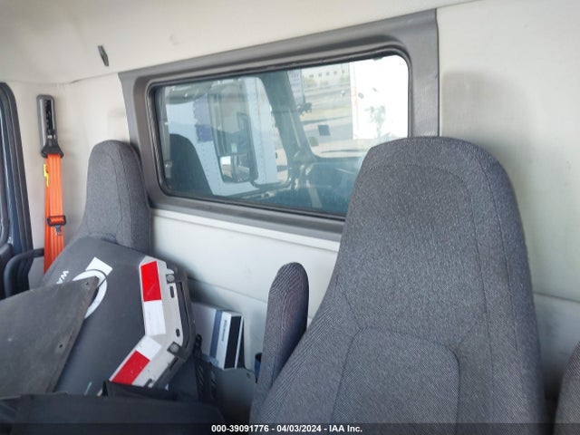 Volvo VNL 2022 4V4NC9UG6NN312220 Image 16