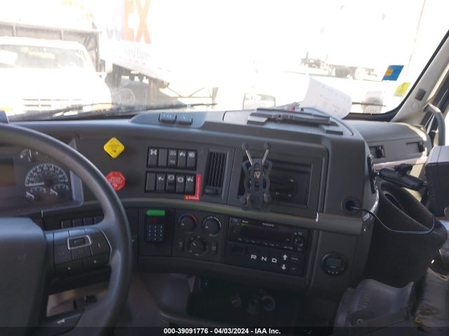 Volvo VNL 2022 4V4NC9UG6NN312220 Image 17