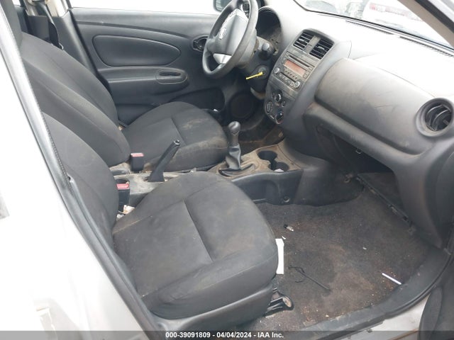 Nissan Versa 1.6 S 2015 3N1CN7AP0FL895510 Image 5