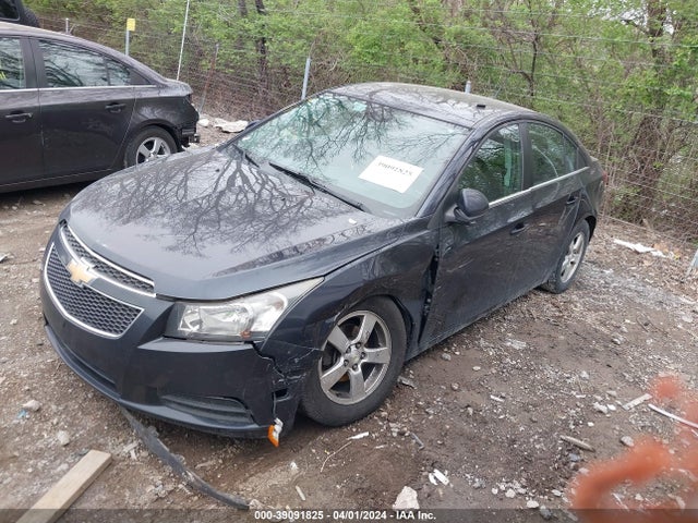 Chevrolet Cruze 1lt Auto 2014 1G1PC5SB3E7295278 Image 2