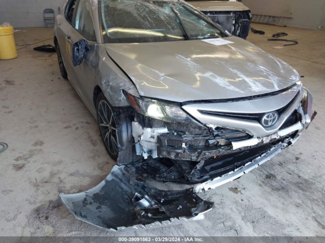 4T1G11BK4MU036199 Toyota Camry Se Awd