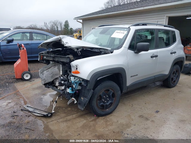 ZACNJBAB2KPK24038 Jeep Renegade Sport 4x4