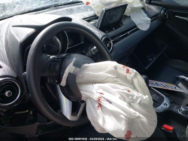 3MYDLBZV1GY106977 Scion IA
