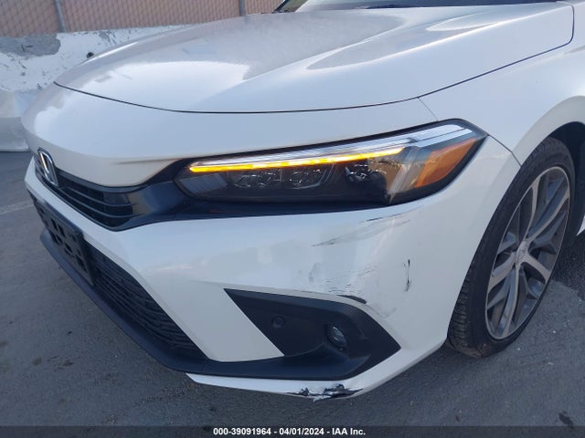 Honda Civic Touring 2022 2HGFE1F90NH328918 Image 18