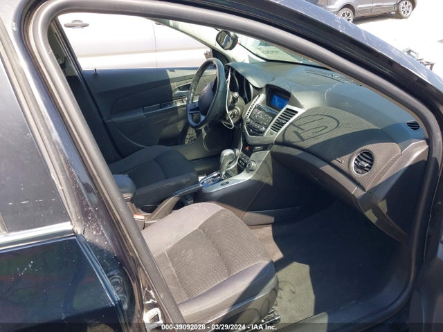 Chevrolet Cruze 1lt Auto 2015 1G1PC5SB8F7185439 Image 5