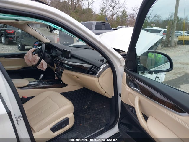BMW X5 Sdrive35i 2016 5UXKR2C52G0R72774 Image 5