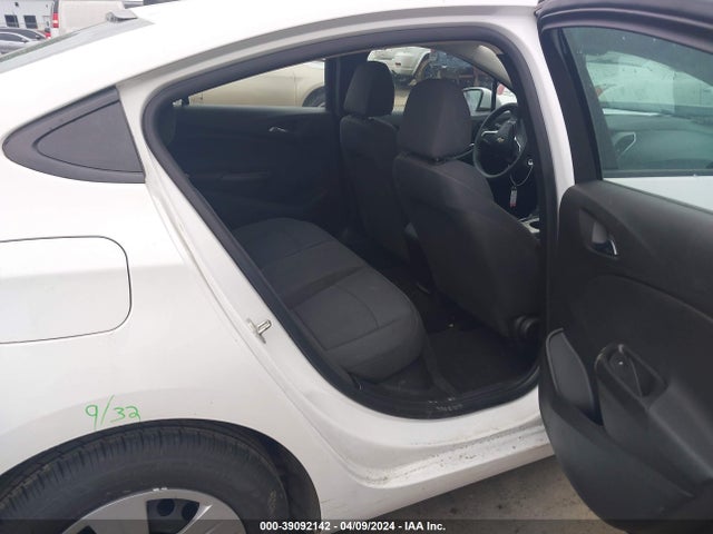 Chevrolet Cruze Ls Auto 2018 1G1BC5SM0J7236968 Image 8