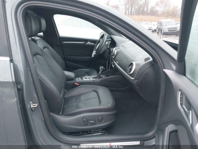 WAUJ8GFF8H1076800 Audi A3 2.0t Premium