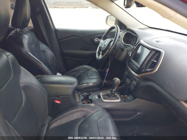 1C4PJLDB5EW118235 Jeep Cherokee Limited