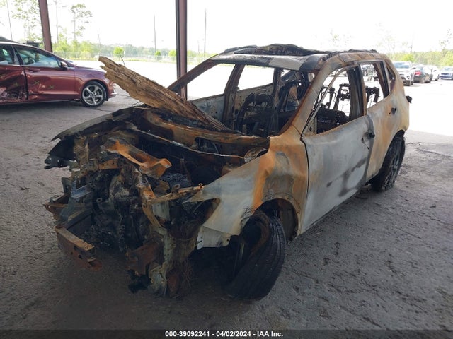 Nissan Rogue Sl 2017 5N1AT2MT4HC791263 Image 2