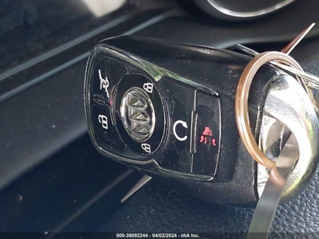 LRBFXBSAXHD089005 Buick Envision Essence