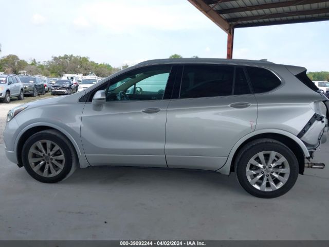LRBFXBSAXHD089005 Buick Envision Essence