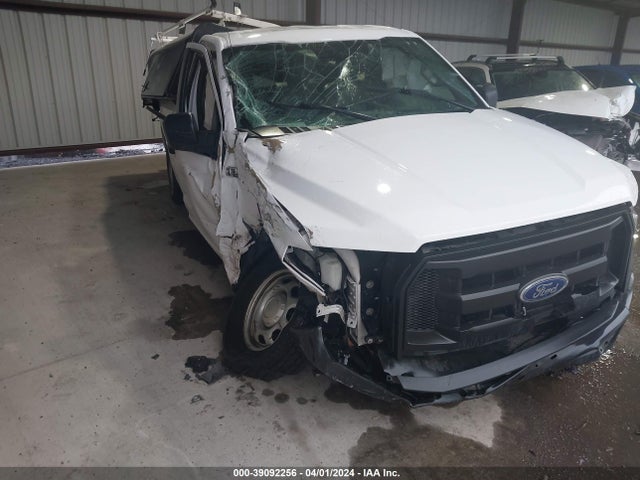 Ford F-150 Xl 2016 1FTMF1C83GKD33881 Image 1