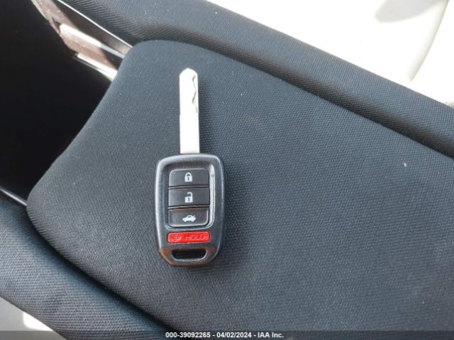 2HGFC2F66KH510944 Honda Civic Lx