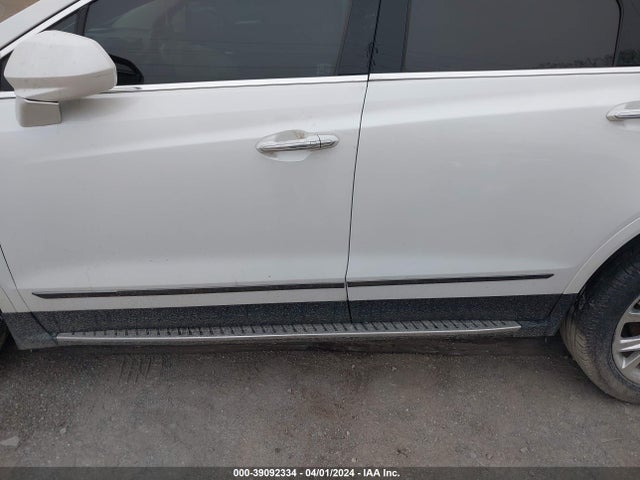 1GYKNDRS0JZ125318 Cadillac XT5 LUXURY