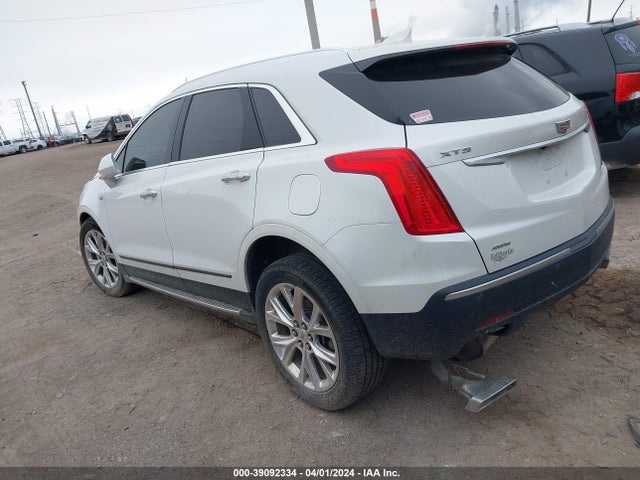 1GYKNDRS0JZ125318 Cadillac XT5 LUXURY