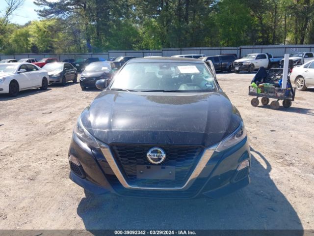 1N4BL4CVXNN388837 Nissan Altima Sr Fwd