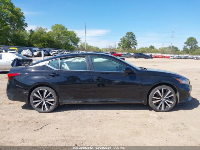 1N4BL4CVXNN388837 Nissan Altima Sr Fwd