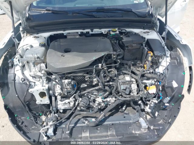 YV4L12UE1P2029854 Volvo Xc40 B5 Plus Bright Theme