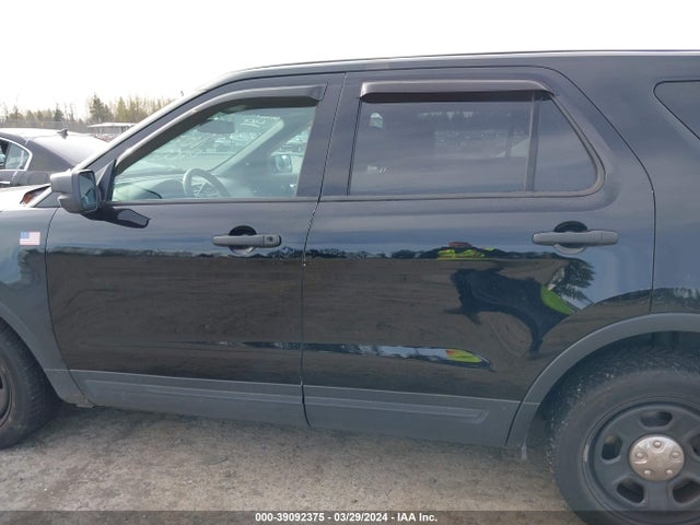 Ford Police Interceptor Utility 2018 1FM5K8AR0JGC44490 Image 13