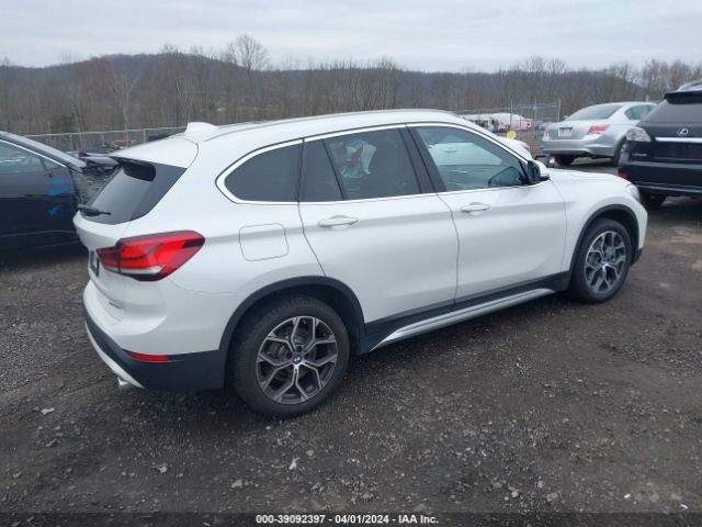 WBXJG9C06N5V03030 BMW X1 Xdrive28i