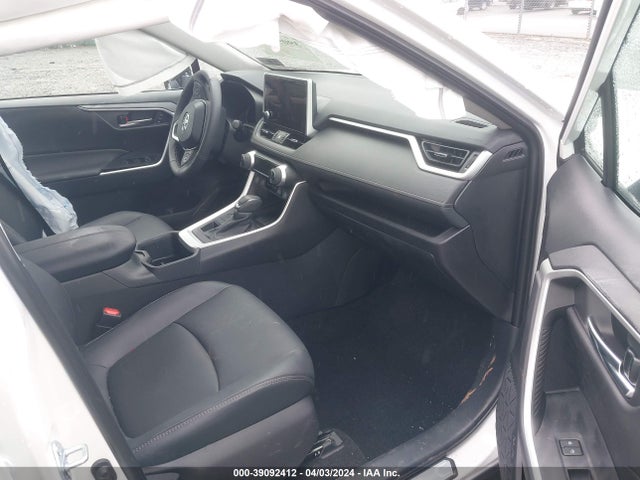 Toyota Rav4 Xle Premium 2024 2T3A1RFV4RW433662 Image 5