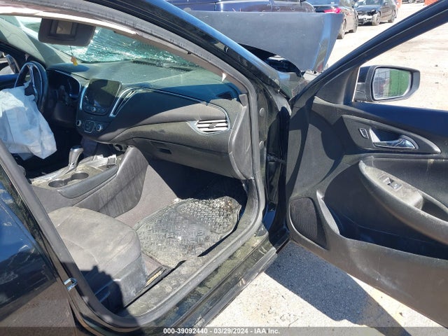 Chevrolet MALIBU LT 2018 1G1ZD5ST9JF134660 Image 5