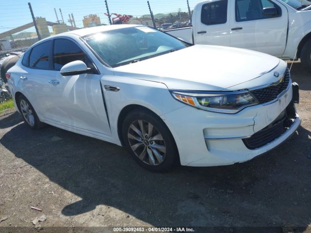 Auction sale of the 2016 Kia Optima Lx, vin: 5XXGT4L34GG082391, lot number: 39092453