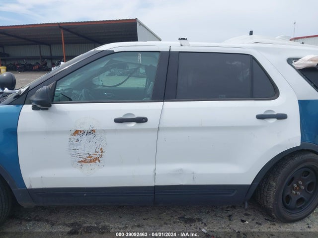 Ford Utility Police Interceptor 2017 1FM5K8AR1HGD07493 Image 15