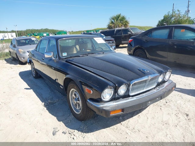 1986 JAGUAR XJ6 SAJAV1346GC443287 Photo 0