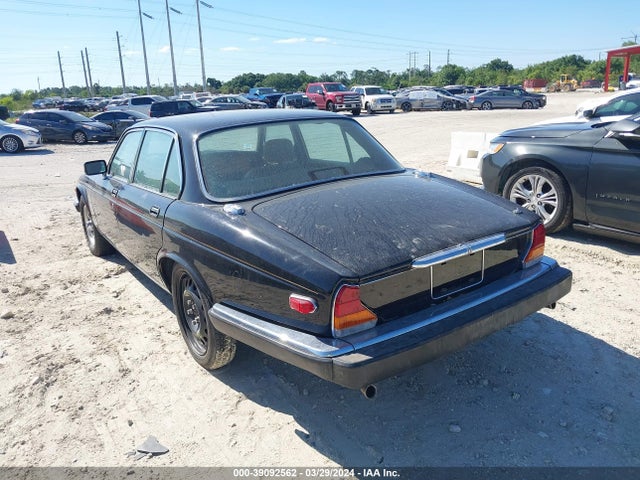 1986 JAGUAR XJ6 SAJAV1346GC443287 Photo 2