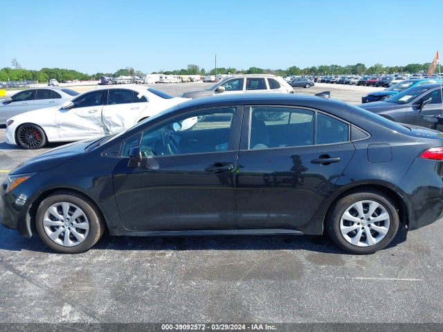 Toyota COROLLA LE 2020 5YFEPRAE3LP030586 Image 14