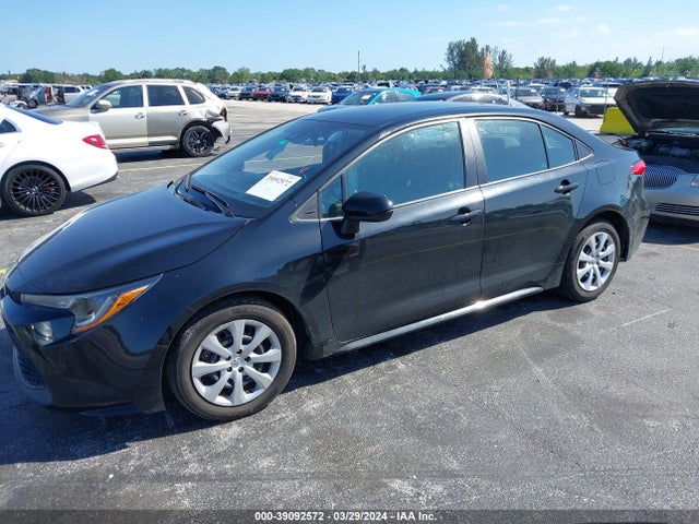 Toyota COROLLA LE 2020 5YFEPRAE3LP030586 Image 2