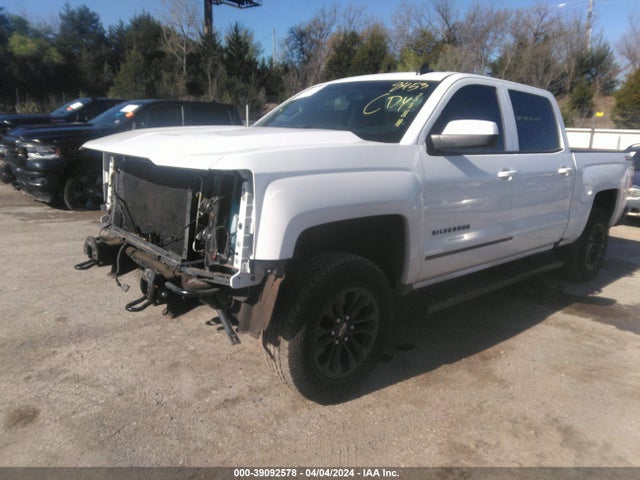 Chevrolet Silverado 1500 2lt 2017 3GCUKREC6HG436118 Image 2
