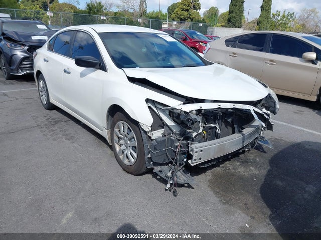 Nissan Altima 2.5 S 2015 1N4AL3AP4FC224829 zdjęcie główne