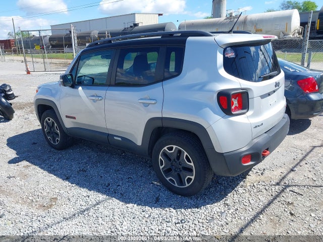 Jeep Renegade Trailhawk 2015 ZACCJBCT7FPB16505 Image 3