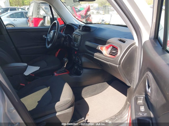 Jeep Renegade Trailhawk 2015 ZACCJBCT7FPB16505 Image 5