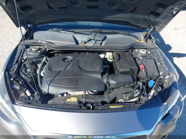 SJKCH5CR5HA021555 Infiniti Qx30 Premium