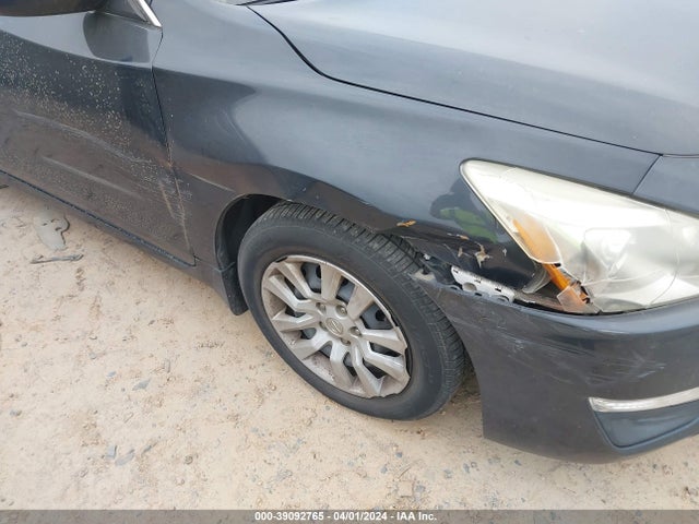 Nissan Altima 2.5 S 2015 1N4AL3AP0FC195751 Image 6
